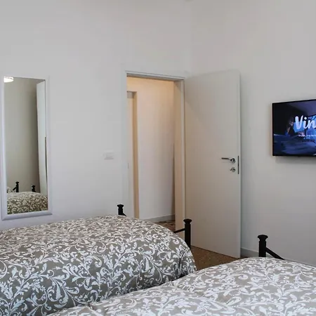 Saliceto 39 Apartament