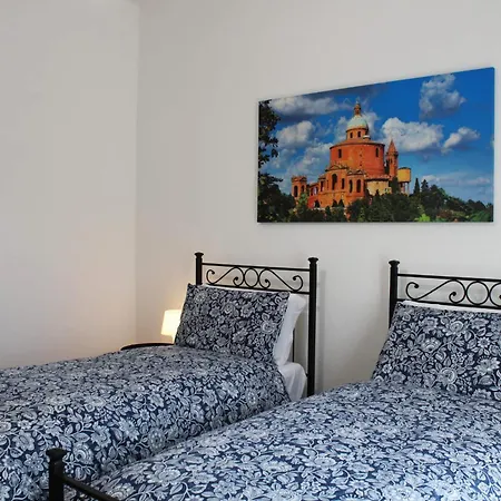 Saliceto 39 Apartament Bolonia