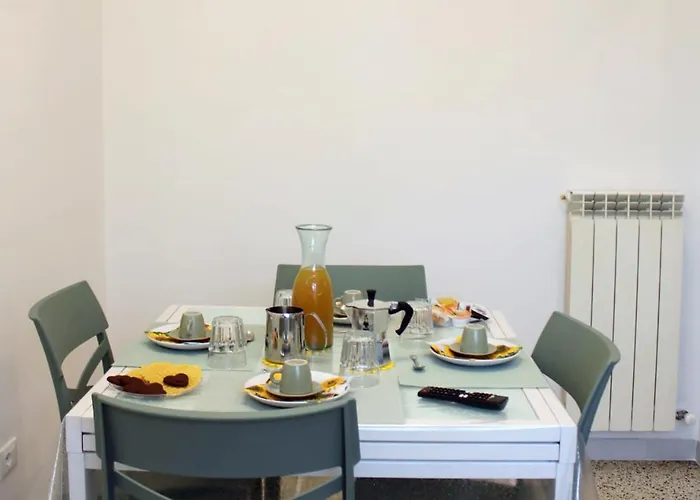 Saliceto 39 * ボローニャ